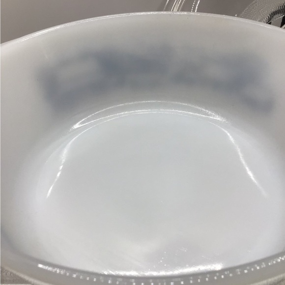 Royal Currier & Ives Glassbake Vintage 2 QT. With Lid, MADE IN USA, EUC - Picture 2 of 12